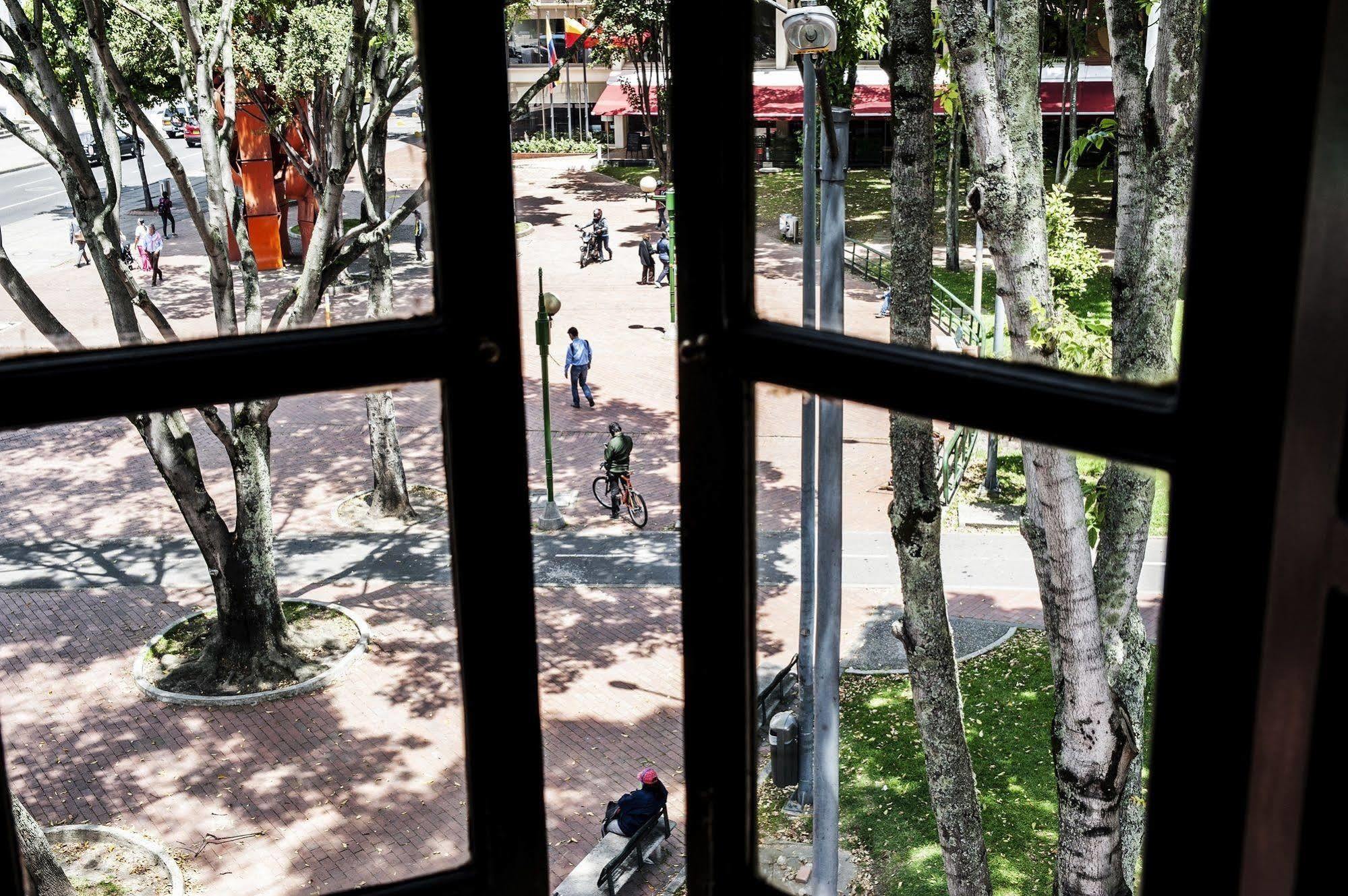 Hotel Virrey Park Bogota Buitenkant foto