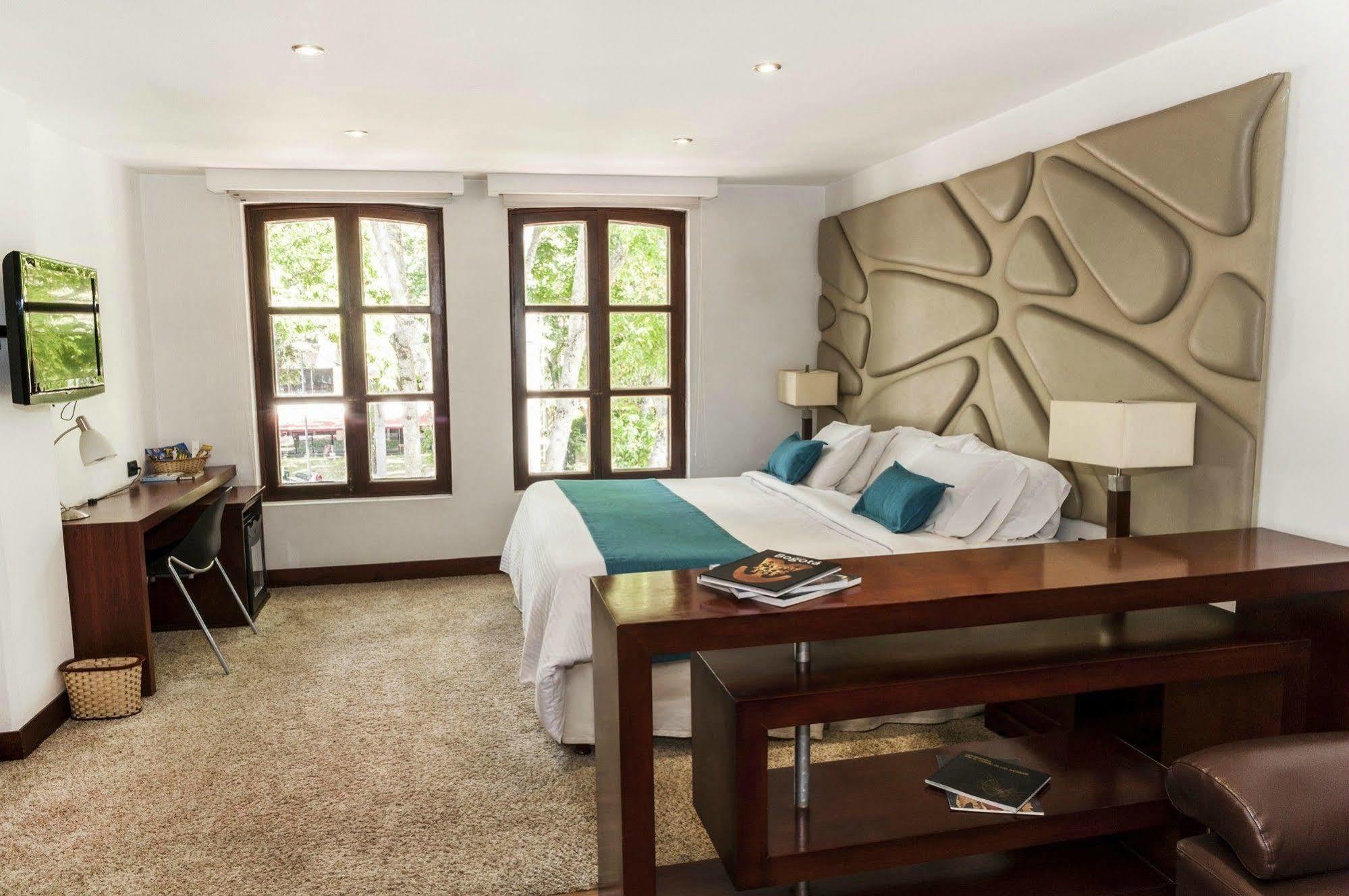 Hotel Virrey Park Bogota Buitenkant foto