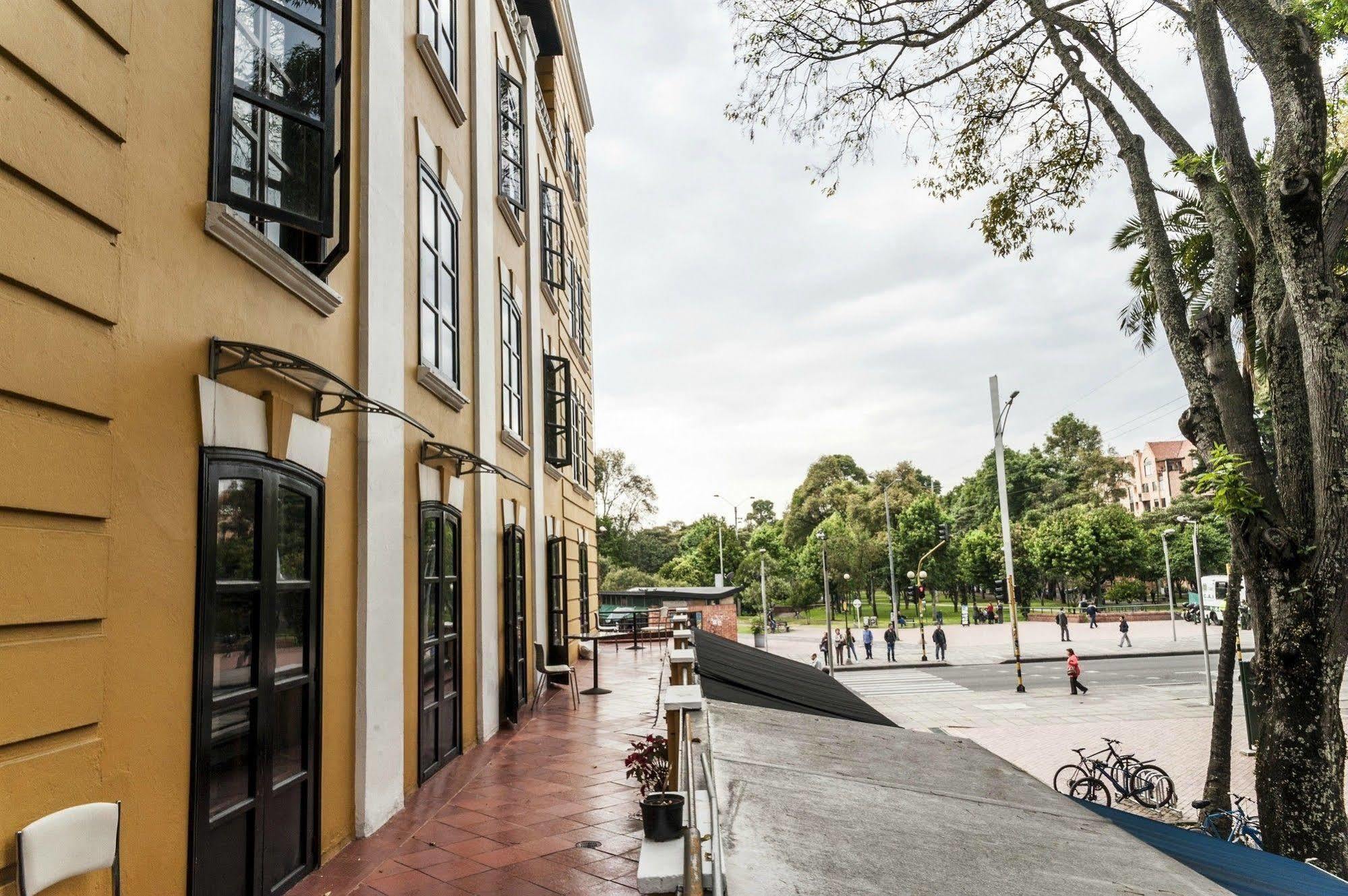 Hotel Virrey Park Bogota Buitenkant foto